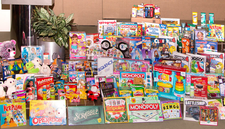 Toys collected by Baxter colleagues for the children of Baxter employees in Puerto Rico.